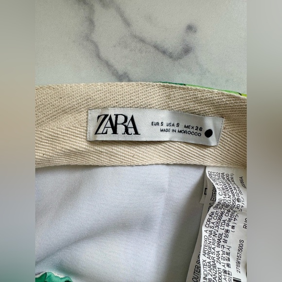 ZARA Retro Printed Co-Ord Set —Button-Down Blouse + High Waist Skirt, Small - Picture 7 of 9